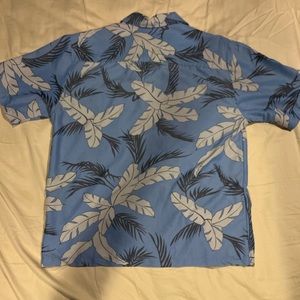 Quicksilver Hawaiian shirt 
2000s vintage Hawaiian shirt